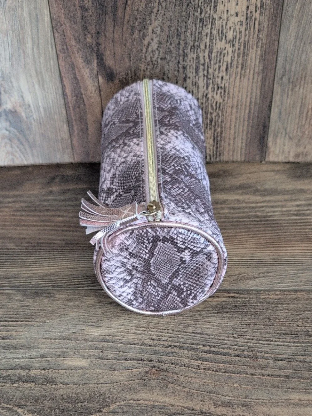 Pink Snake Print Barrel Zip Pouch with Tassel         T257